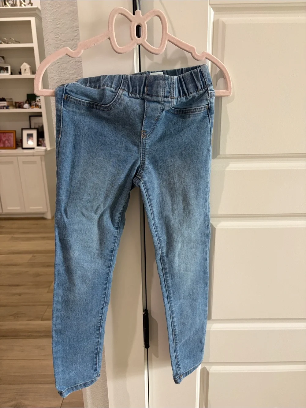 OshKosh B'gosh Sz6/6x Light Blue Stretch Denim Jeggings for Kids